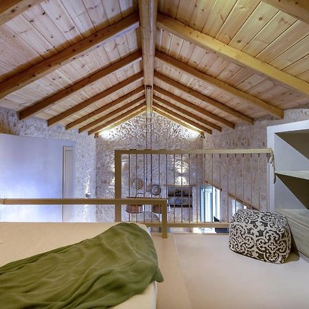 Villa Phaedra Chalki Town Zewnętrze zdjęcie