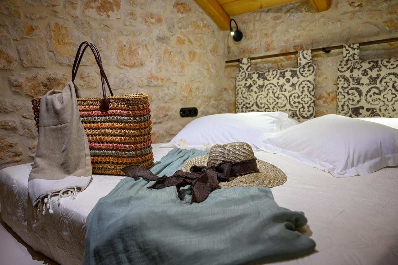 Villa Phaedra Chalki Town Zewnętrze zdjęcie